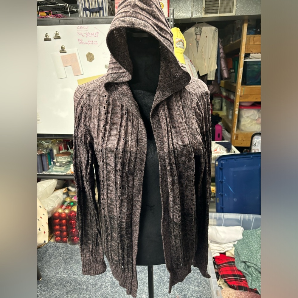Maurices brand. Women’s cardigan. Size large.